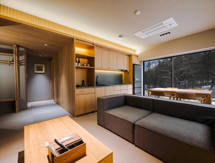 Ski Inn Hakuba, Iwatake客廳
