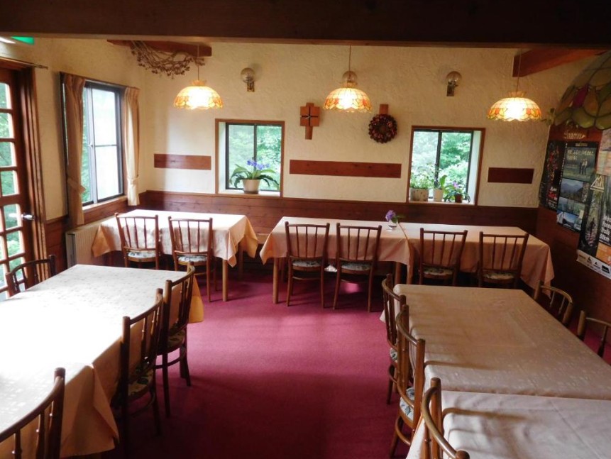 斑尾榆樹膳食公寓餐廳